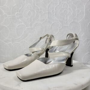 Apostrophe Cate Heels Womens 7.5 White Leather Square Toe Bridal‎ Wedding Party